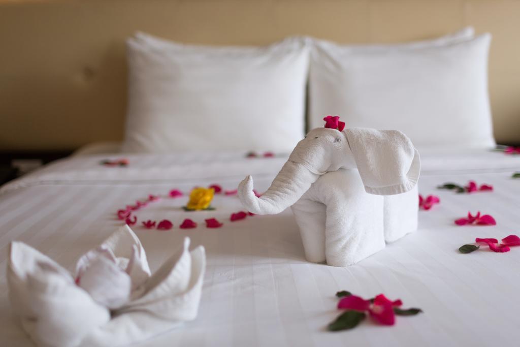 Serene Premier Hotel ฮานอย ภายนอก รูปภาพ