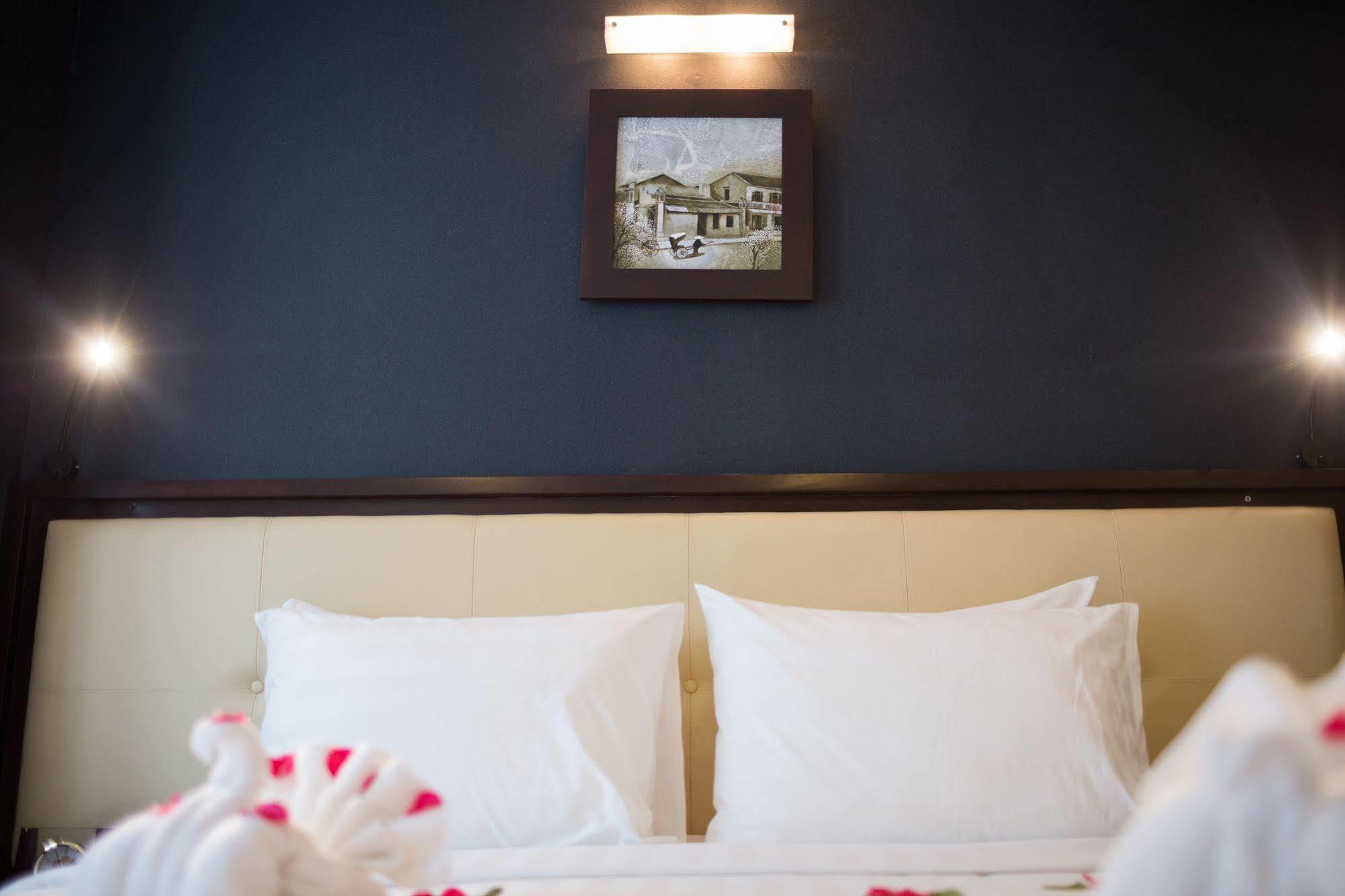 Serene Premier Hotel ฮานอย ภายนอก รูปภาพ